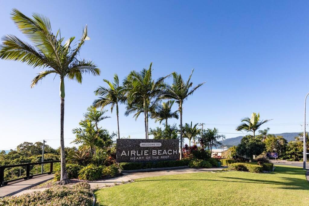 Ocean View 33A Studio Pool Ocean View Wifi Airlie Beach Bagian luar foto