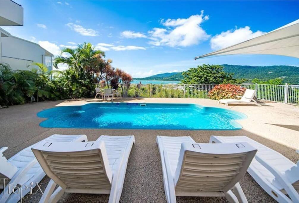 Ocean View 33A Studio Pool Ocean View Wifi Airlie Beach Bagian luar foto