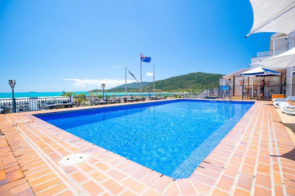 Ocean View 33A Studio Pool Ocean View Wifi Airlie Beach Bagian luar foto