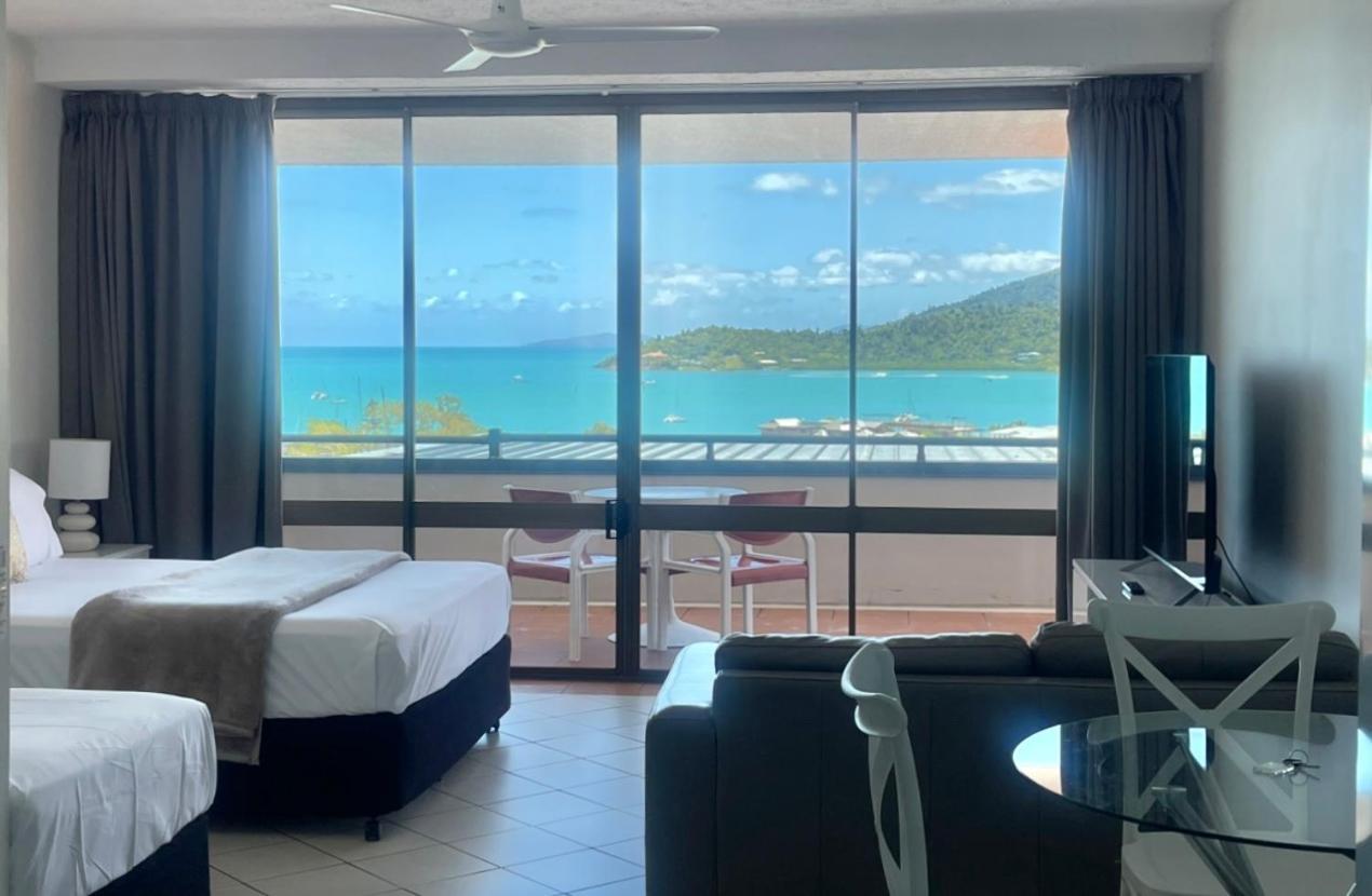 Ocean View 33A Studio Pool Ocean View Wifi Airlie Beach Bagian luar foto