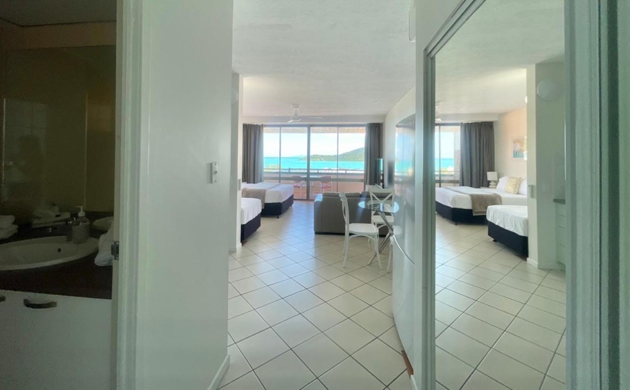 Ocean View 33A Studio Pool Ocean View Wifi Airlie Beach Bagian luar foto